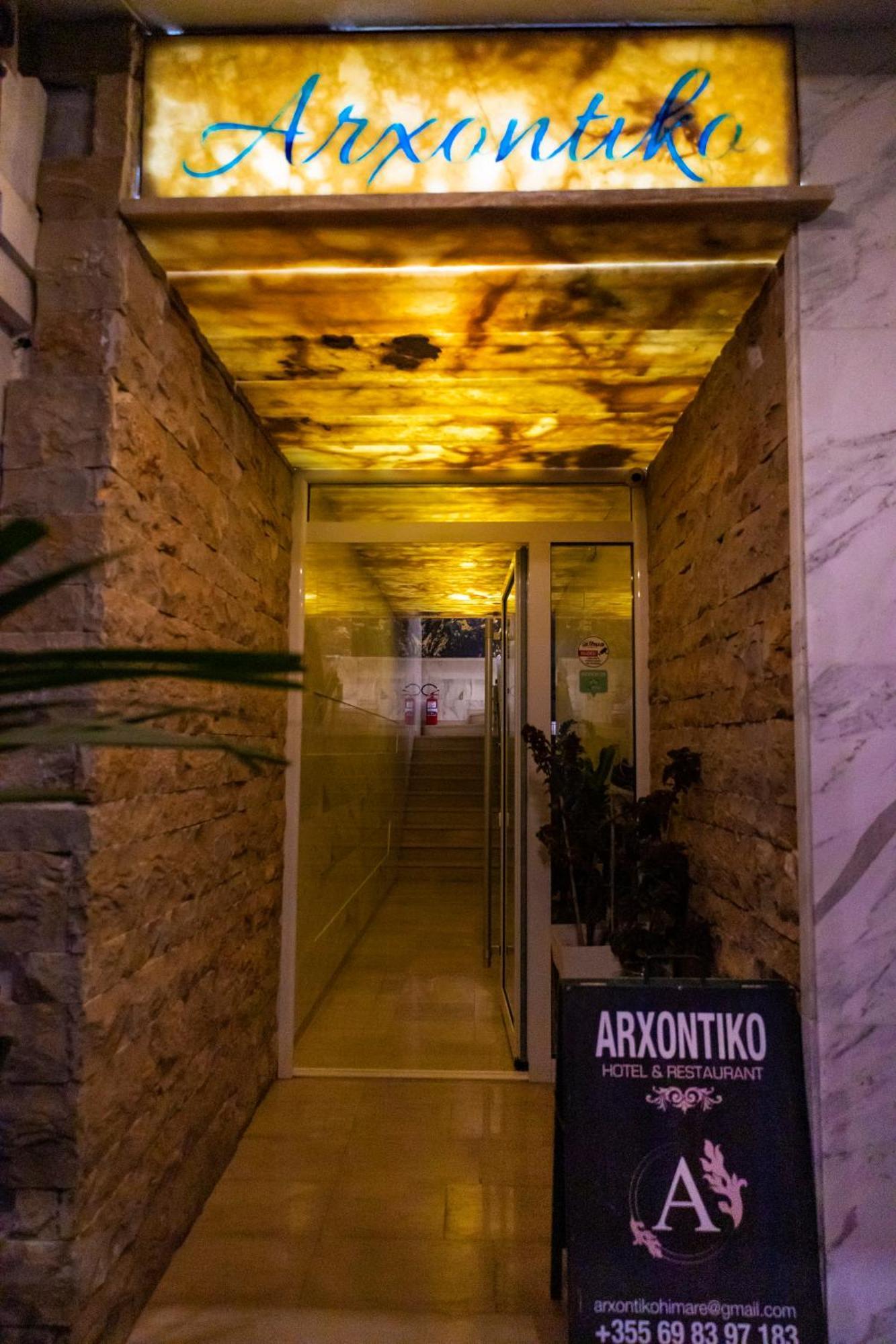 Hotel Arxontiko Himarë Exterior foto
